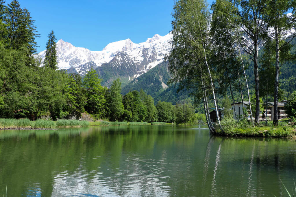 Lac des Chavants Les Houches Lakes, waterfalls and à Les Houches