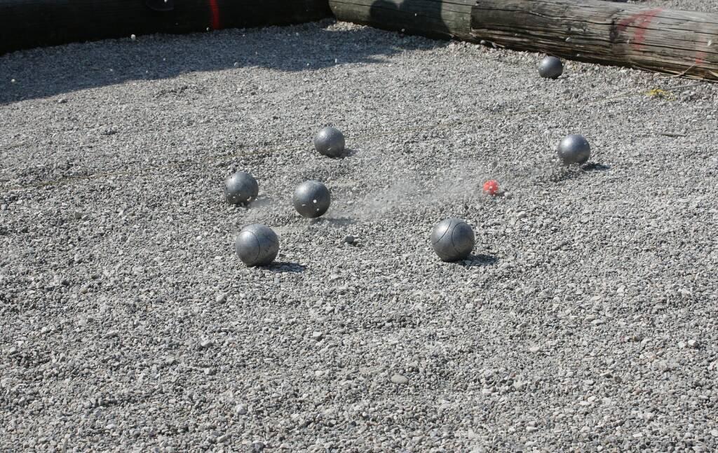 Boules pitch in Les Chavants Les Houches Installations sportives à