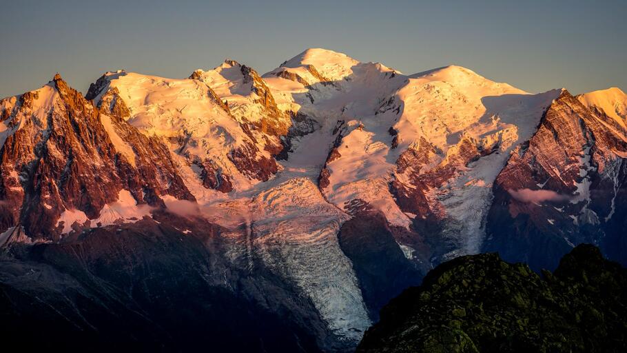 BG5125 - INSIGNE BLASON VILLE DE CHAMONIX